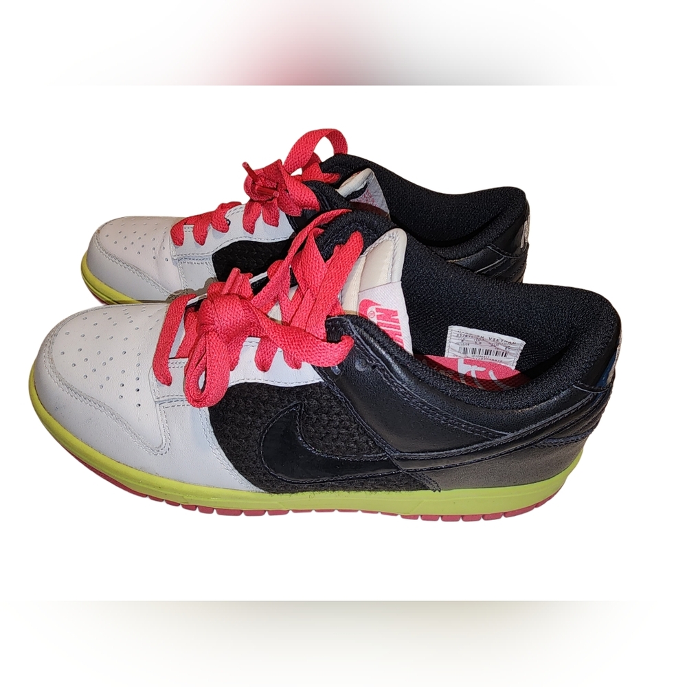Women's Nike Dunk Low